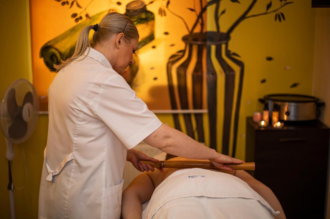 Baginscy Spa Pobierowo Kültér fotó